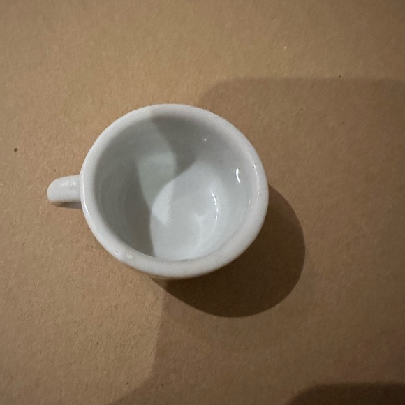 Hello Kitty Sanrio Tiny Tea Cup - Picture 3 of 7